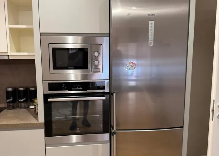 Premium 2 * Тирана